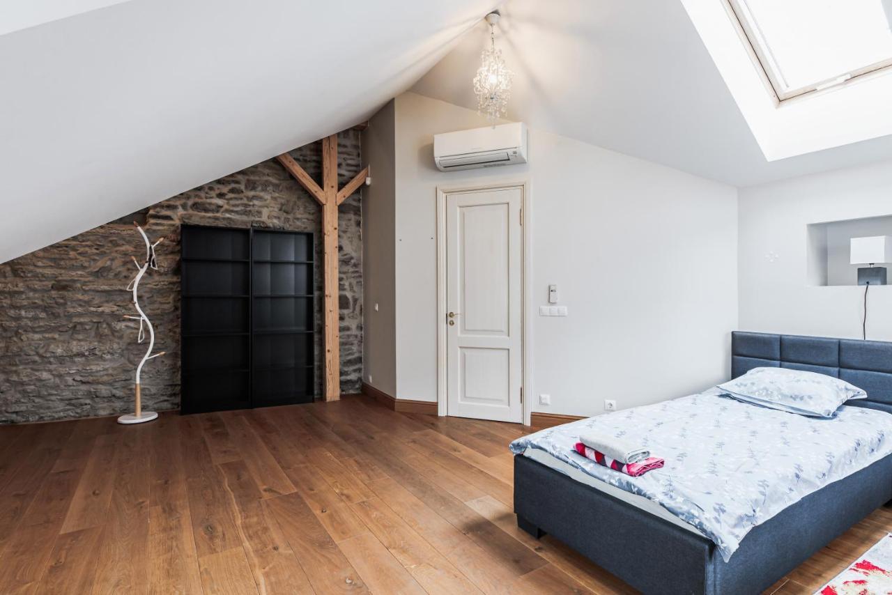 Airhome - Kuninga Apartment Tallinn Buitenkant foto